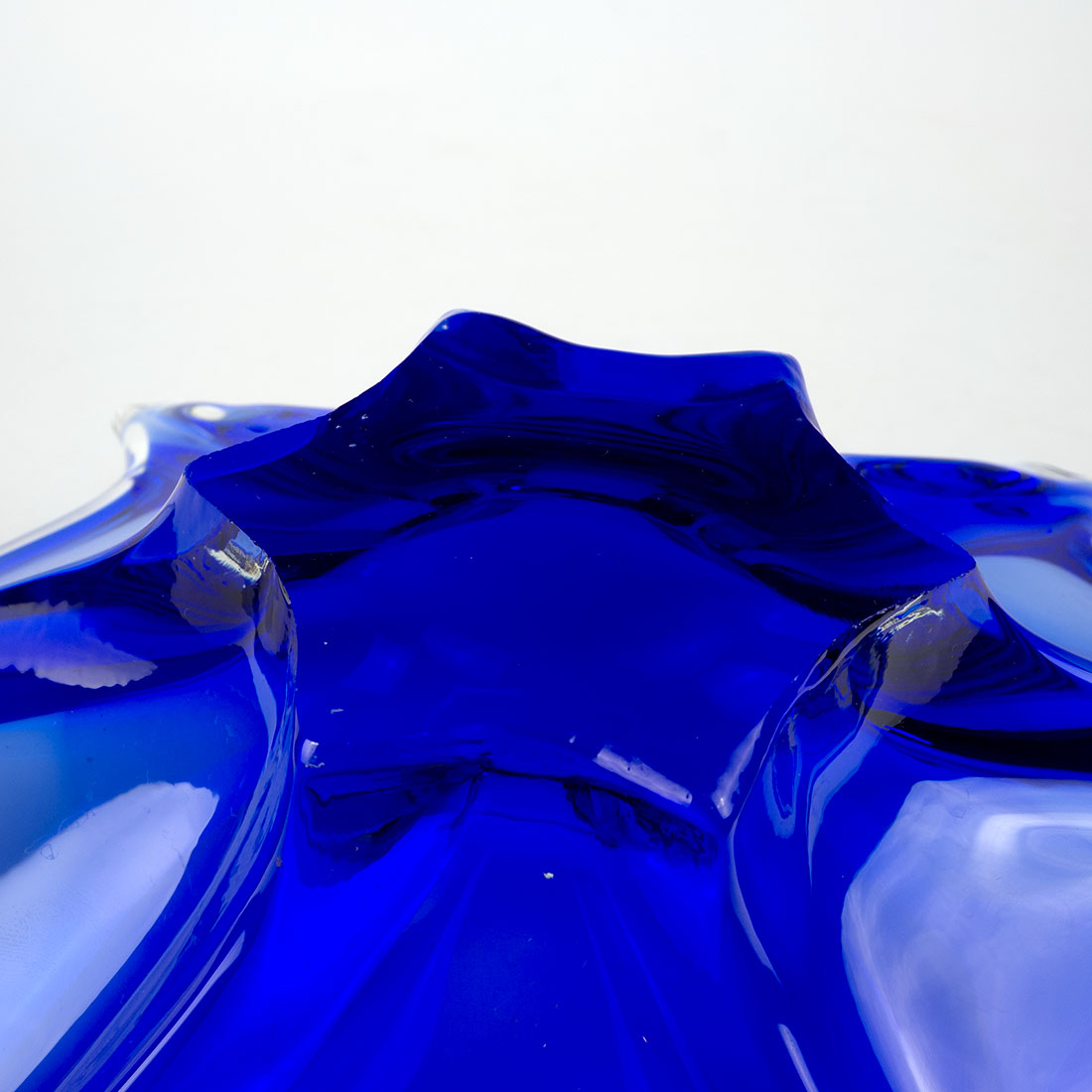 Kobaltowa misa Murano